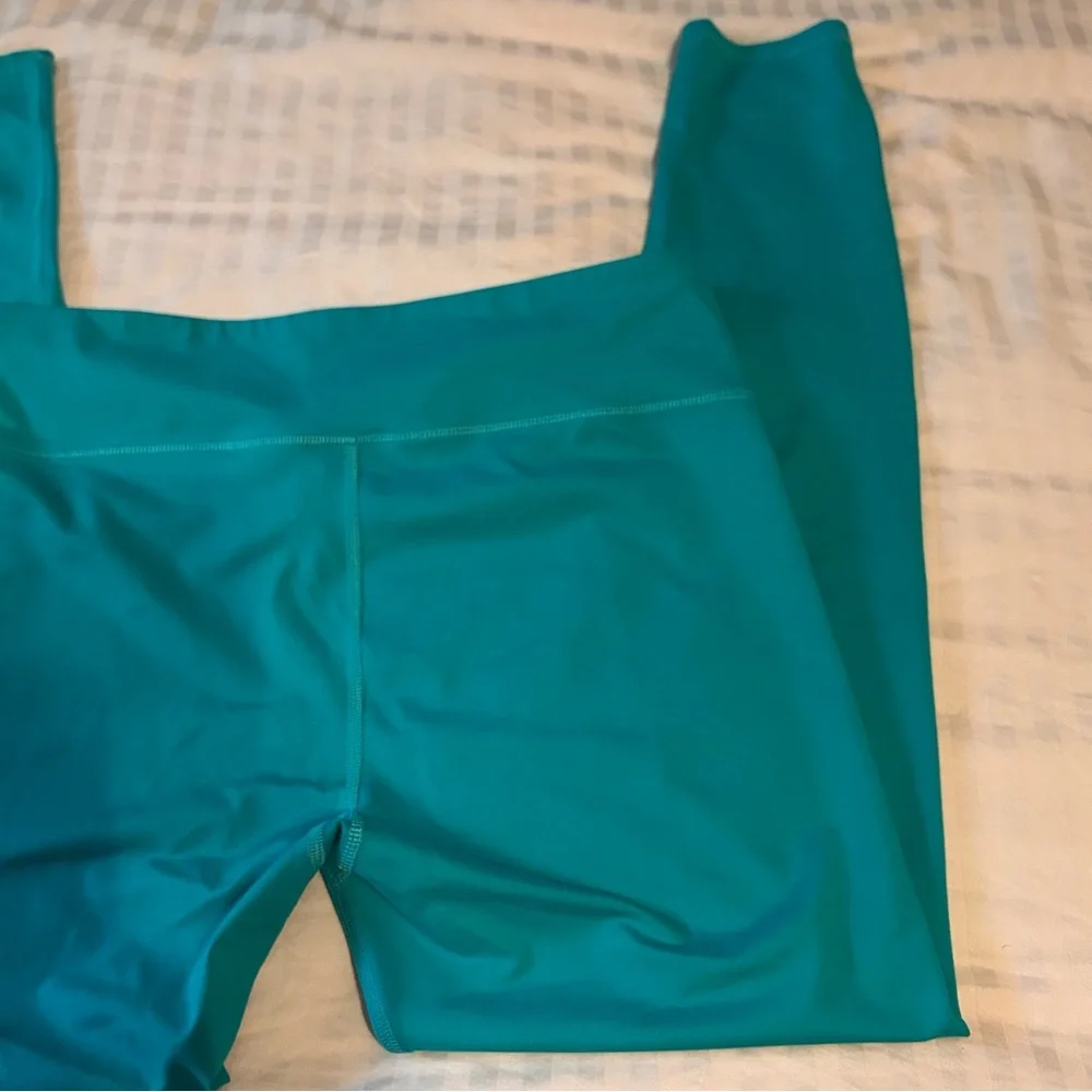 Fabletics Demi Lovato Salar Leggings